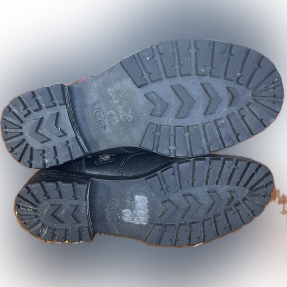 UGG KILMER EXPOSED FUR WATER-RESISTANT WOMEN BOOTS LEATHER BLACK US Sz 6 - Picture 9 of 9